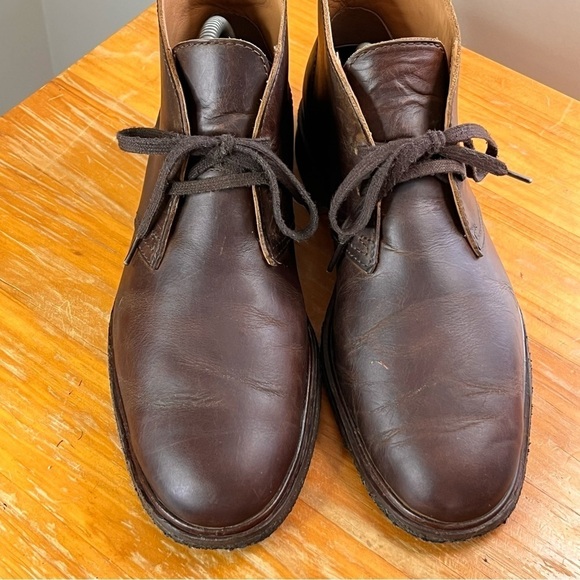 Clarks Men’s Clarkdale DBT Leather Desert Boot - Picture 5 of 16